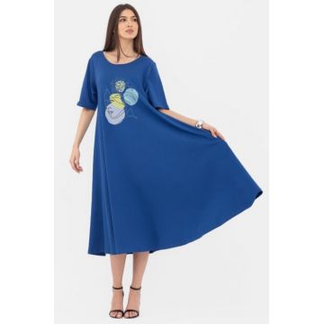 Rochie lunga A-line, albastra, cu imprimeu chip stilizat