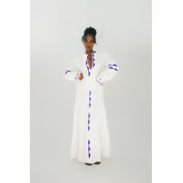 Rochie maxi evazata de in cu detalii contrastante