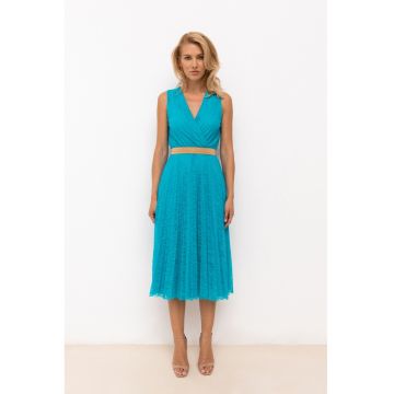 Rochie midi cu pliuri si banda contrastanta in talie