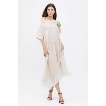 Rochie bej usor asimetrica A-line, din in cu guler si volan din matase, oversize