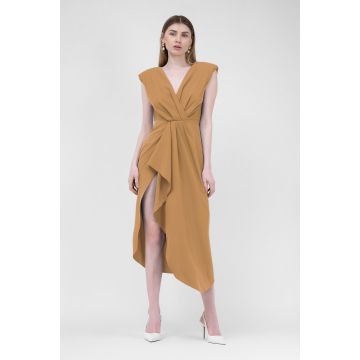 Rochie midi camel cu drapaje si pliuri