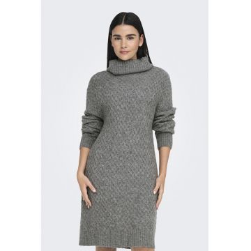 Rochie-pulover cu guler inalt