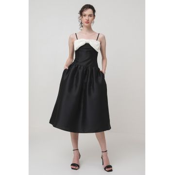 Rochie midi evazata cu funda