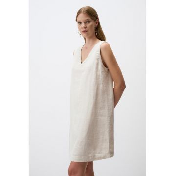 Rochie dreapta cu decolteu in V