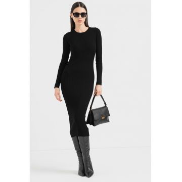 Rochie bodycon cu decupaj pe partea din spate
