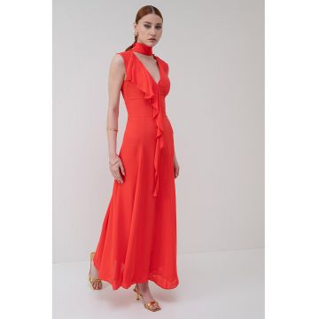 Rochie maxi cu prindere la decolteu