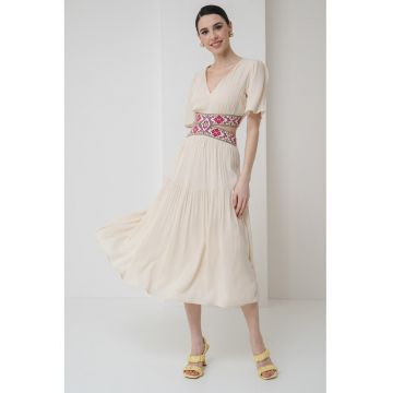 Rochie midi cu croiala evazata si decolteu in V