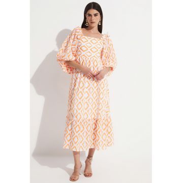 Rochie midi cu decolteu patrat