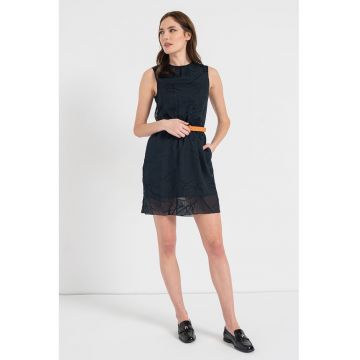 Rochie scurta cu model si buzunare laterale