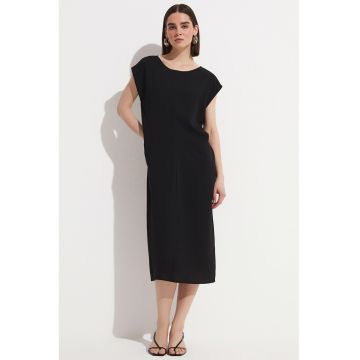 Rochie-tricou midi cu croiala dreapta