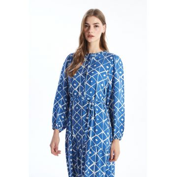 Rochie cu imprimeu si maneci lungi