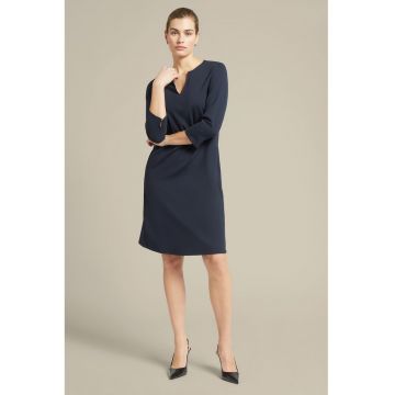 Rochie dreapta cu buzunare laterale