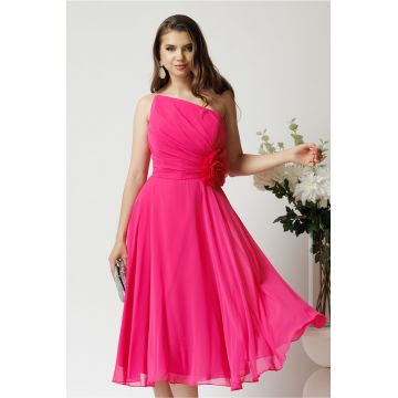 Rochie eleganta midi din voal fucsia cu floare in talie
