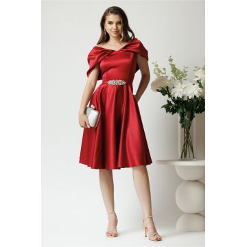 Rochie Ella Collection Jolie eleganta din tafta bordo cu accesoriu metalic in talie