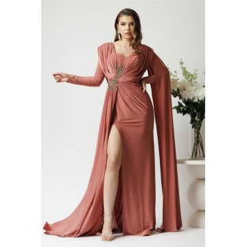 Rochie lunga eleganta din lycra roz coniac cu strasuri pe talie