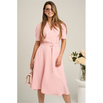Rochie din stofa roz cu cordon in talie si decoteu in V Rochie din stofa roz cu cordon in talie si decoteu in V