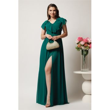 Rochie DY Fashion lunga verde in clos din voal cu volanas la bust si crapatura pe picior