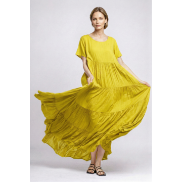 Rochie lunga, croi amplu cu patru volane, stil boem elegant galbena