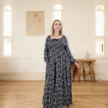 Rochie lunga de vara cu maneca 3 4 si imprimeu floral bleumarin