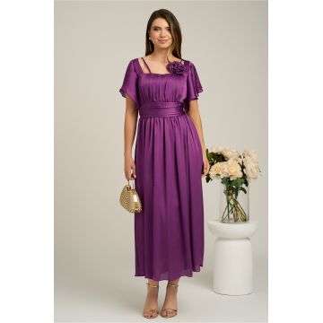 Rochie lunga eleganta din voal mov cu floare la bust