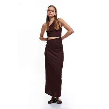 Rochie maxi cu decolteu pe un umar
