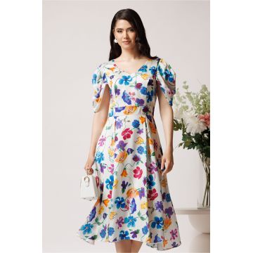 Rochie vaporoasa din satin alba cu flori colorate