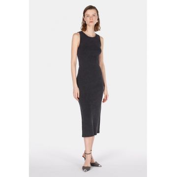 Rochie din denim cu slit pe spate
