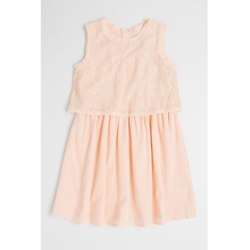 Rochie evazata cu decolteu rotund