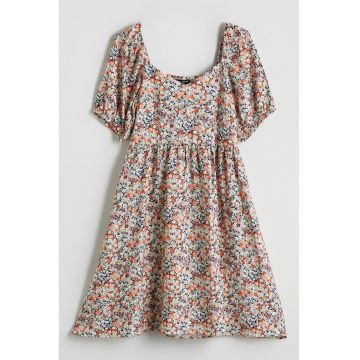 Rochie evazata cu model floral