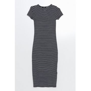 Rochie extra slim-fit cu model in dungi
