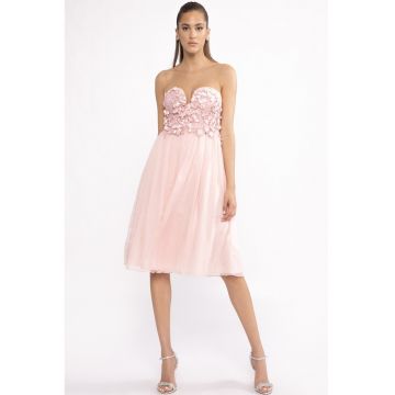 Rochie fara maneci cu paiete si strasuri