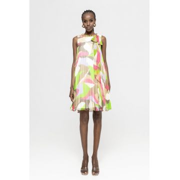 Rochie lejera cu model
