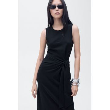 Rochie midi cu decolteu rotund