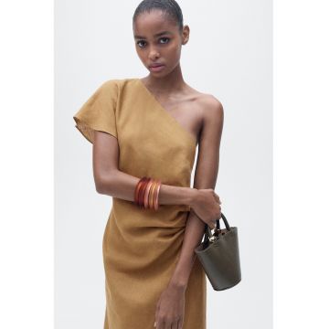Rochie midi din in cu decolteu pe un umar