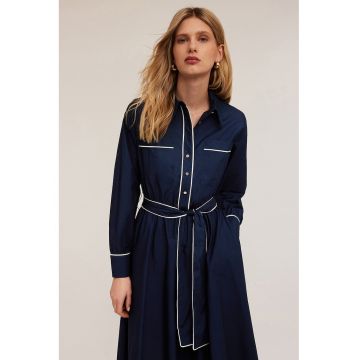 Rochie midi evazata