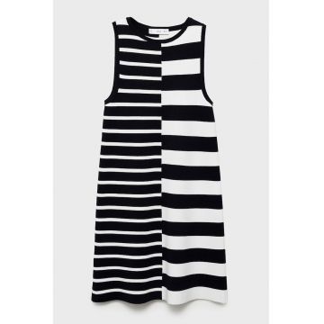 Rochie tricotata fara maneci - cu dungi
