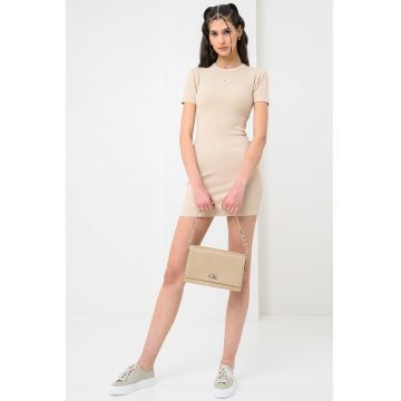Rochie-tricou cambrata