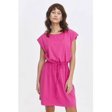 Rochie-tricou cu un cordon in talie