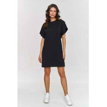 Rochie-tricou cu decolteu la baza gatului