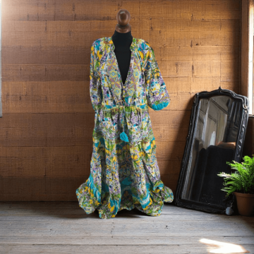 Rochie boho cu broderie manuala cu margele