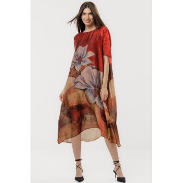 Rochie bordo eleganta satinata A-line cu croiala lejera si imprimeu floral