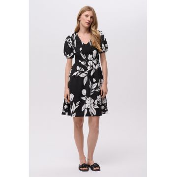 Rochie cu model floral si maneci bufante