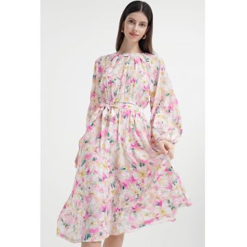 Rochie cu model floral si maneci lungi