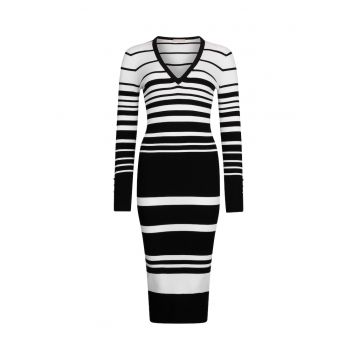 Rochie din tricot cu dungi