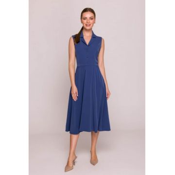 Rochie evazata cu guler -