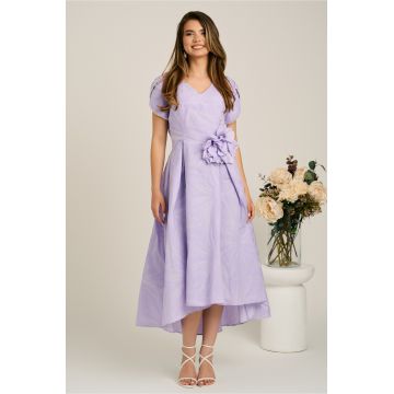 Rochie lunga lila din brocard in clos cu imprimeu si floare maxi detasabila- LaDonna