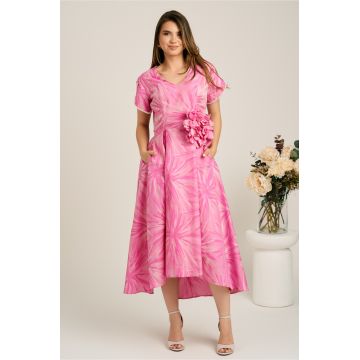 Rochie lunga roz din brocard in clos cu imprimeu si floare maxi detasabila- LaDonna
