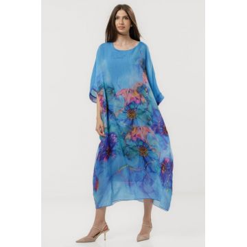 Rochie maxi oversize albastra cu imprimeu artistic floral stilizat