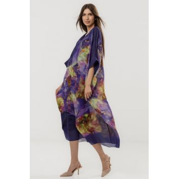 Rochie maxi oversize bleumarin-mov cu imprimeu artistic floral stilizat