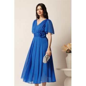 Rochie midi albastra din voal clos cu floare in talie- Moze